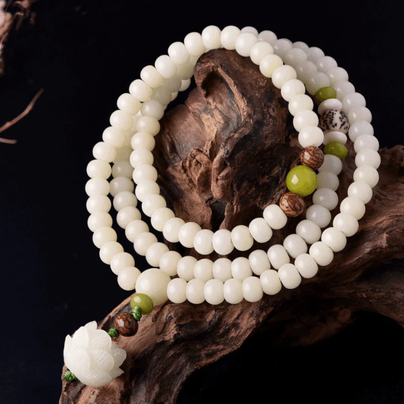 A Guide to Wearing and Utilizing Mala Beads for Mindfulness